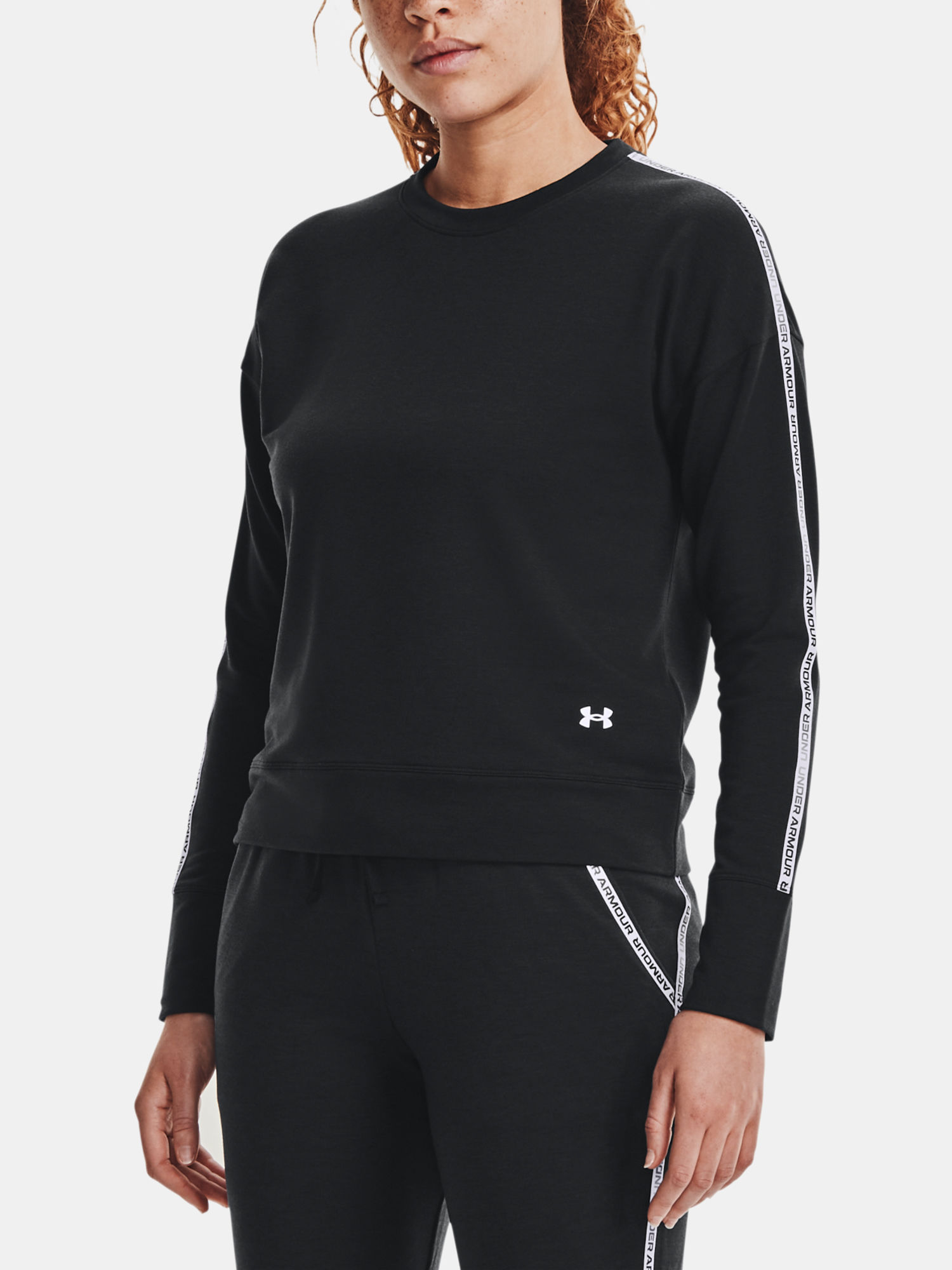 MIkina Under Armour Rival Terry Taped Crew-BLK (1)