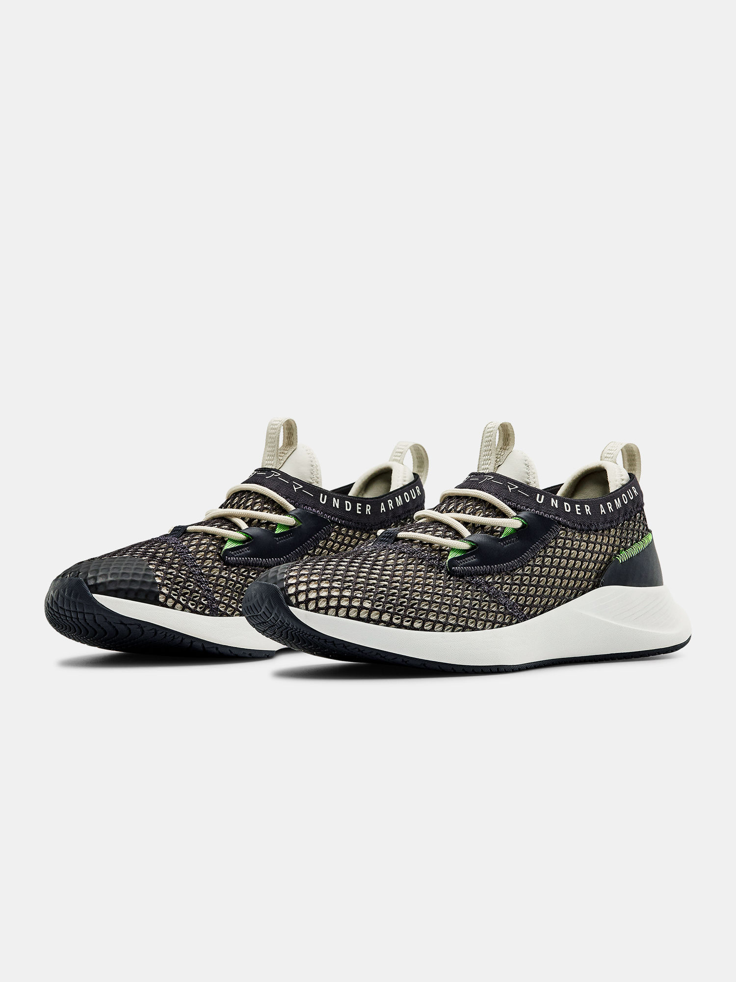 Boty Under Armour W Charged Breathe SMRZD (3)