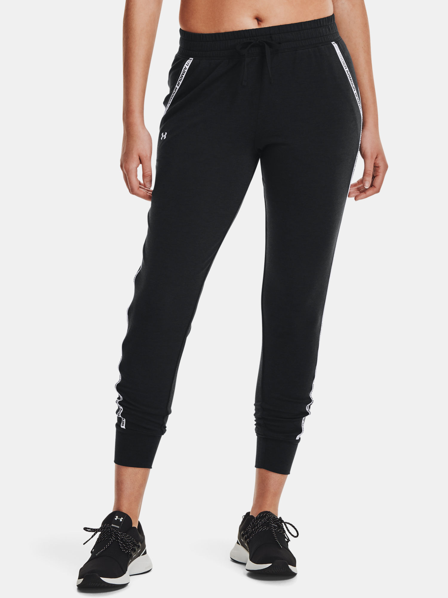 Tepláky Under Armour Rival Terry Taped Pant-BLK (1)