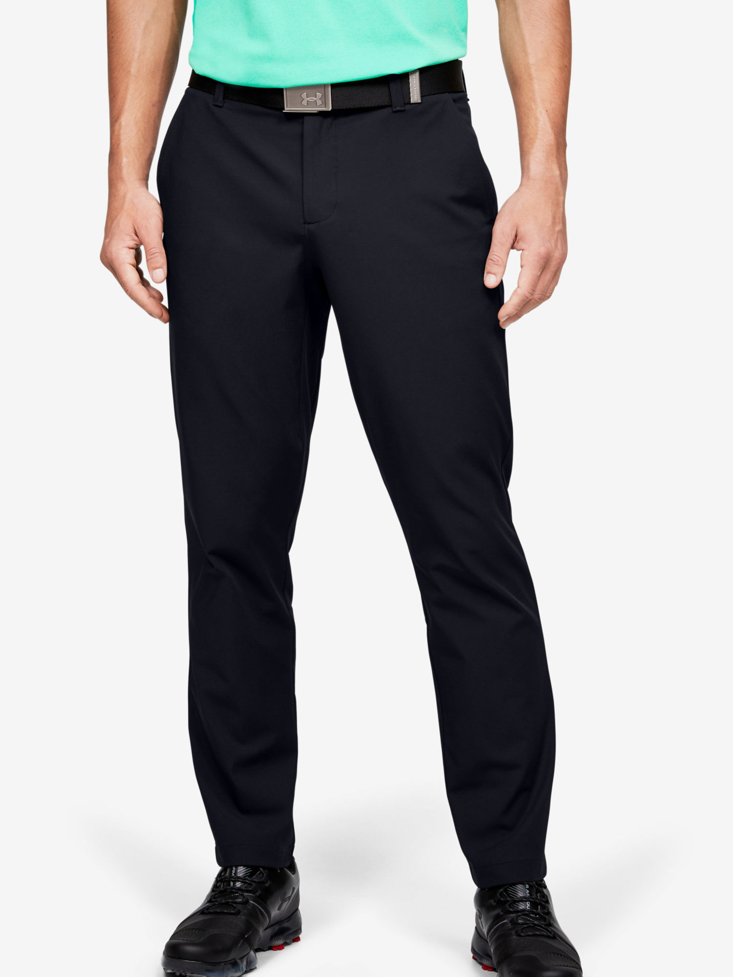 Kalhoty Under Armour Iso-Chill Taper Pant-BLK (1)