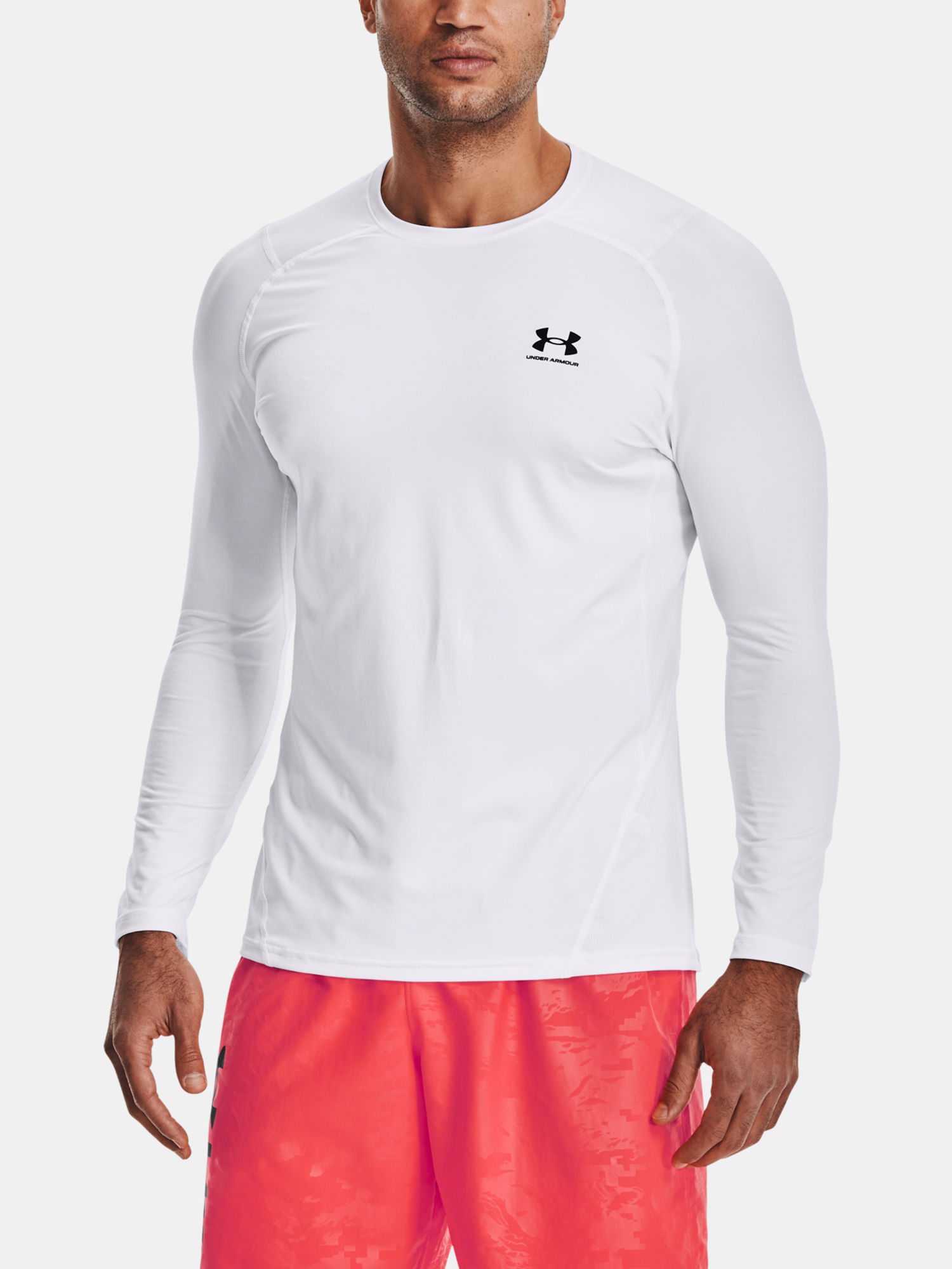 Tričko Under Armour HG Armour Fitted LS-WHT (1)
