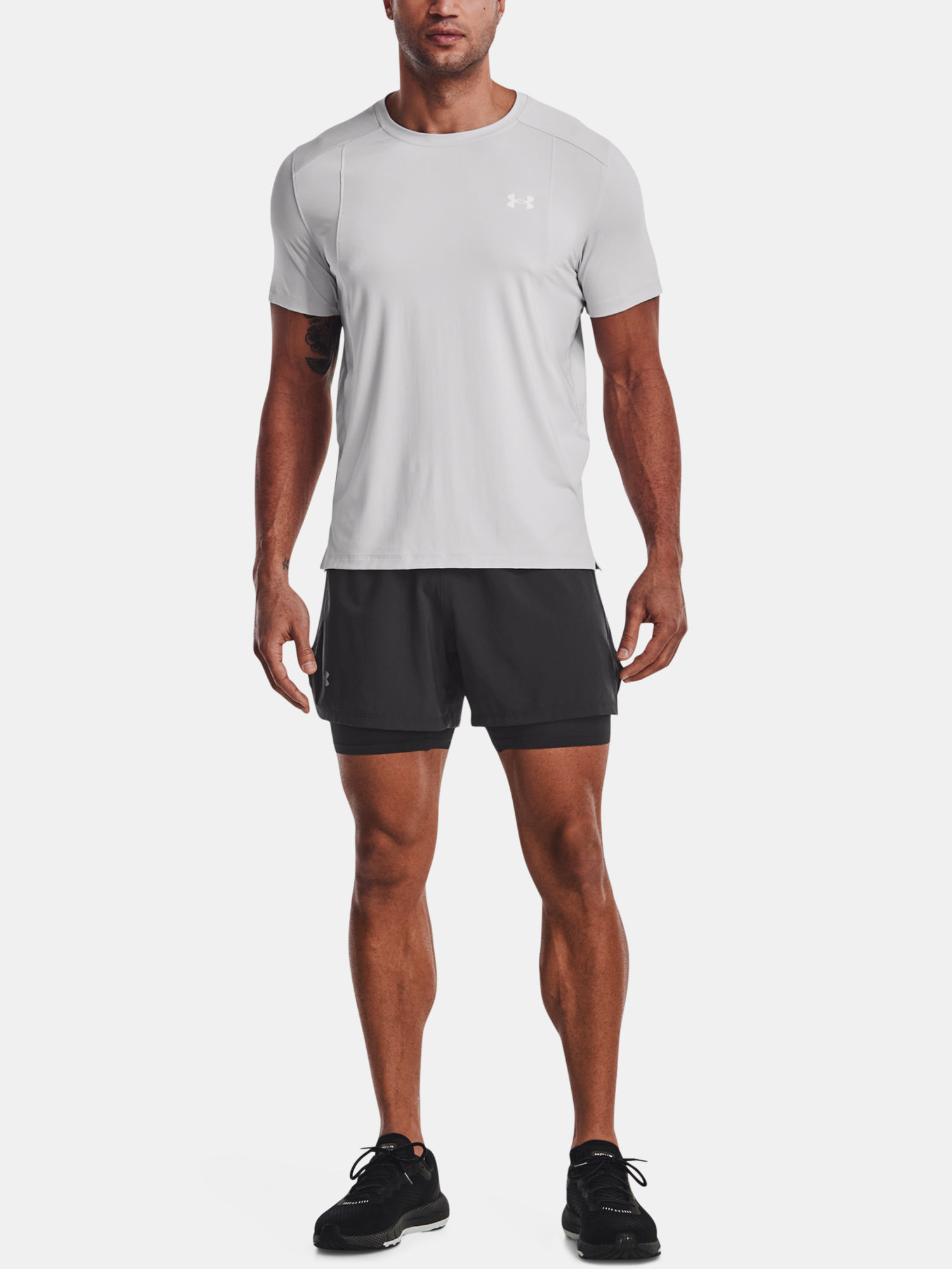 Tričko Under Armour UA Iso-Chill Laser Tee-GRY (6)