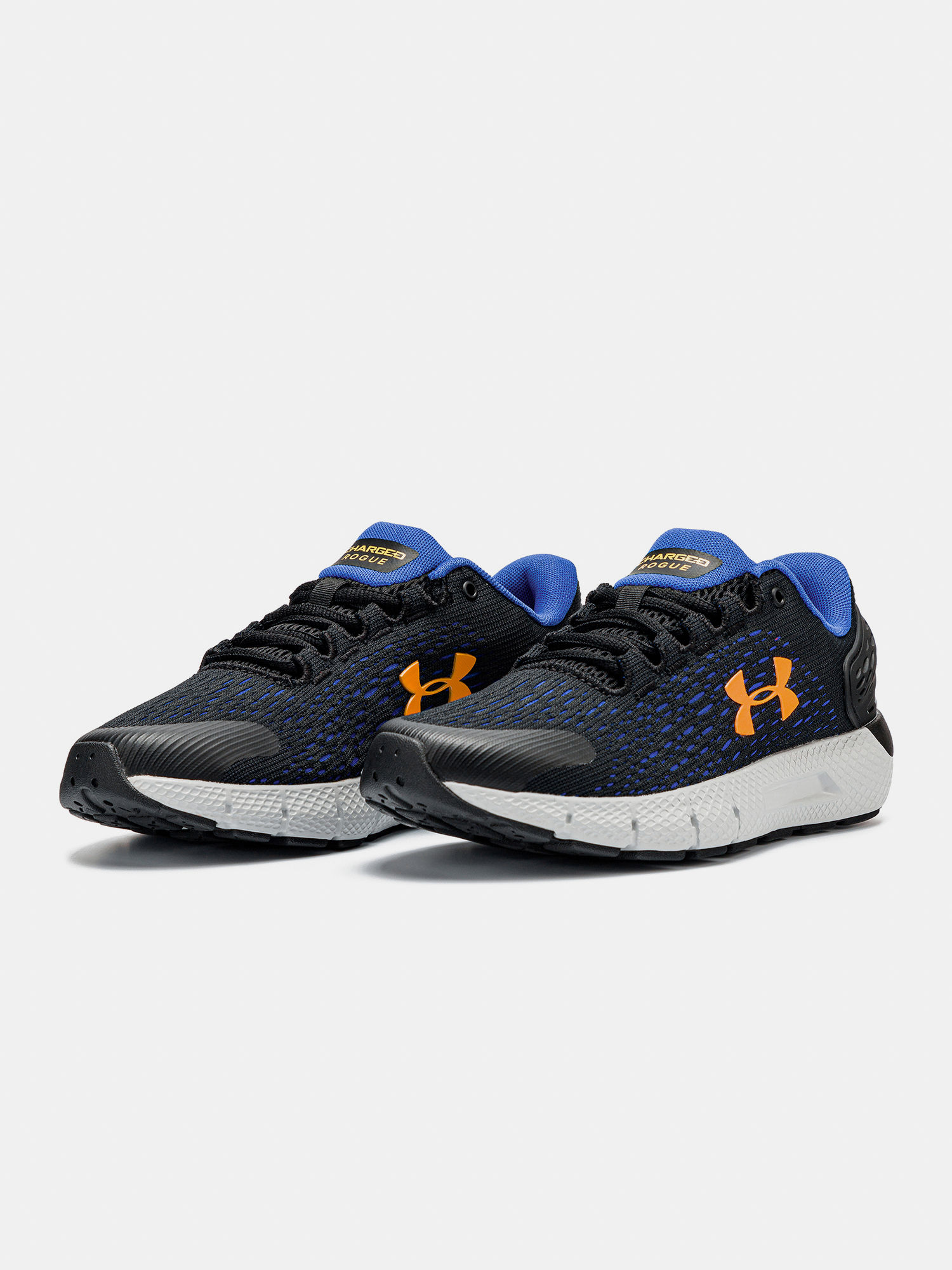 Boty Under Armour GS Charged Rogue 2-BLK (3)