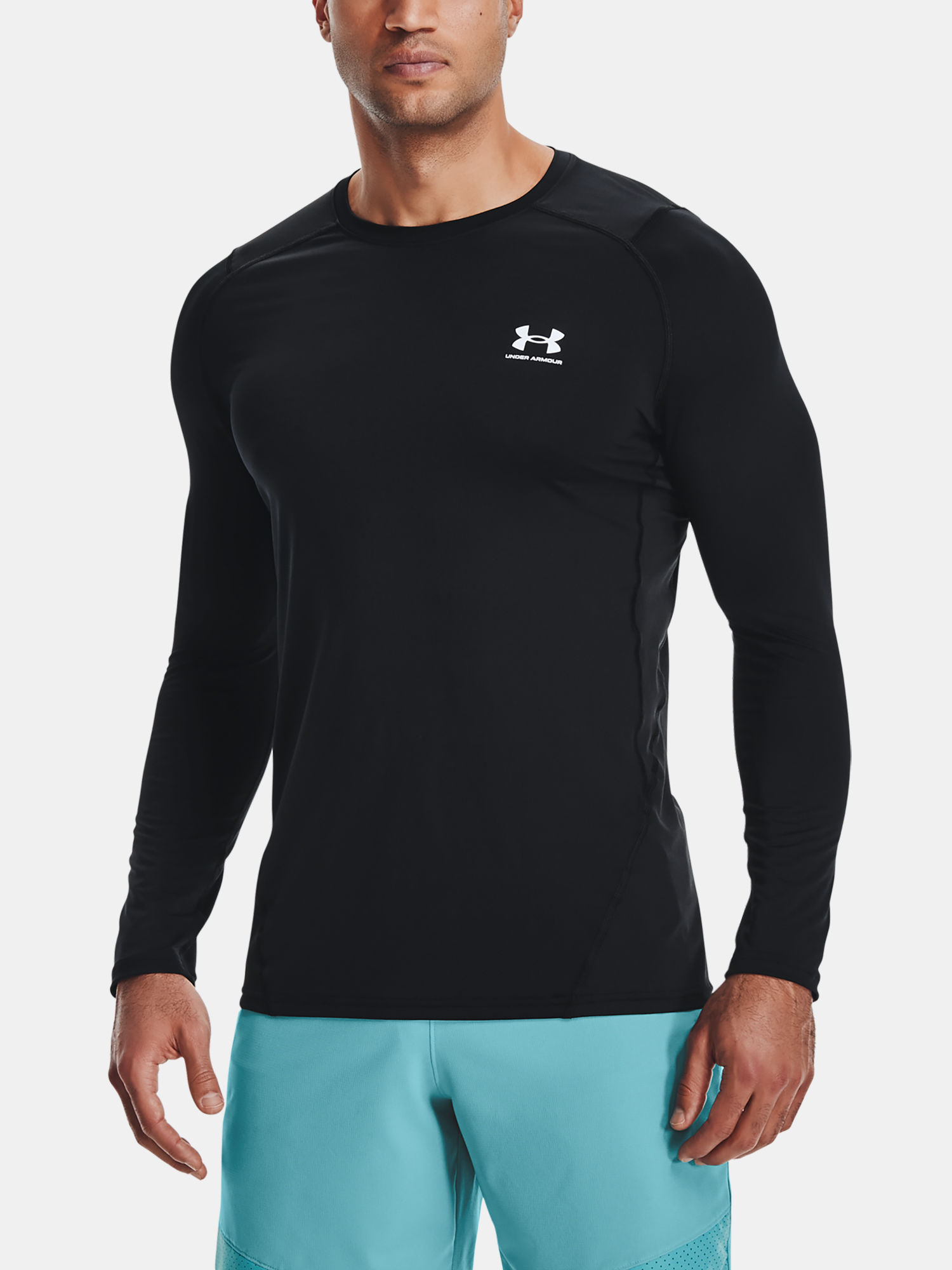 Tričko Under Armour HG Armour Fitted LS-BLK (1)